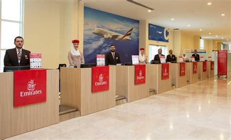 emirates airlines check in time